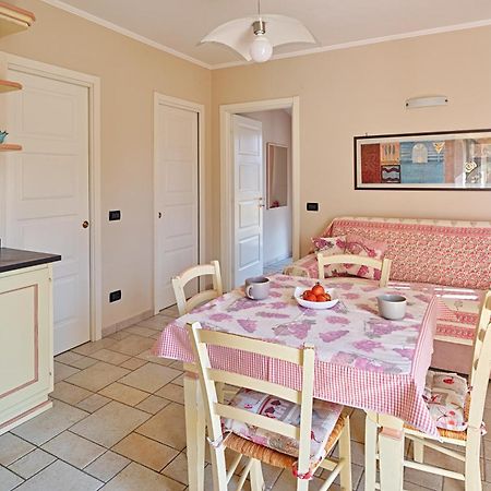 Casa Vacanze Nel Giardino Di Renzo Империа Екстериор снимка